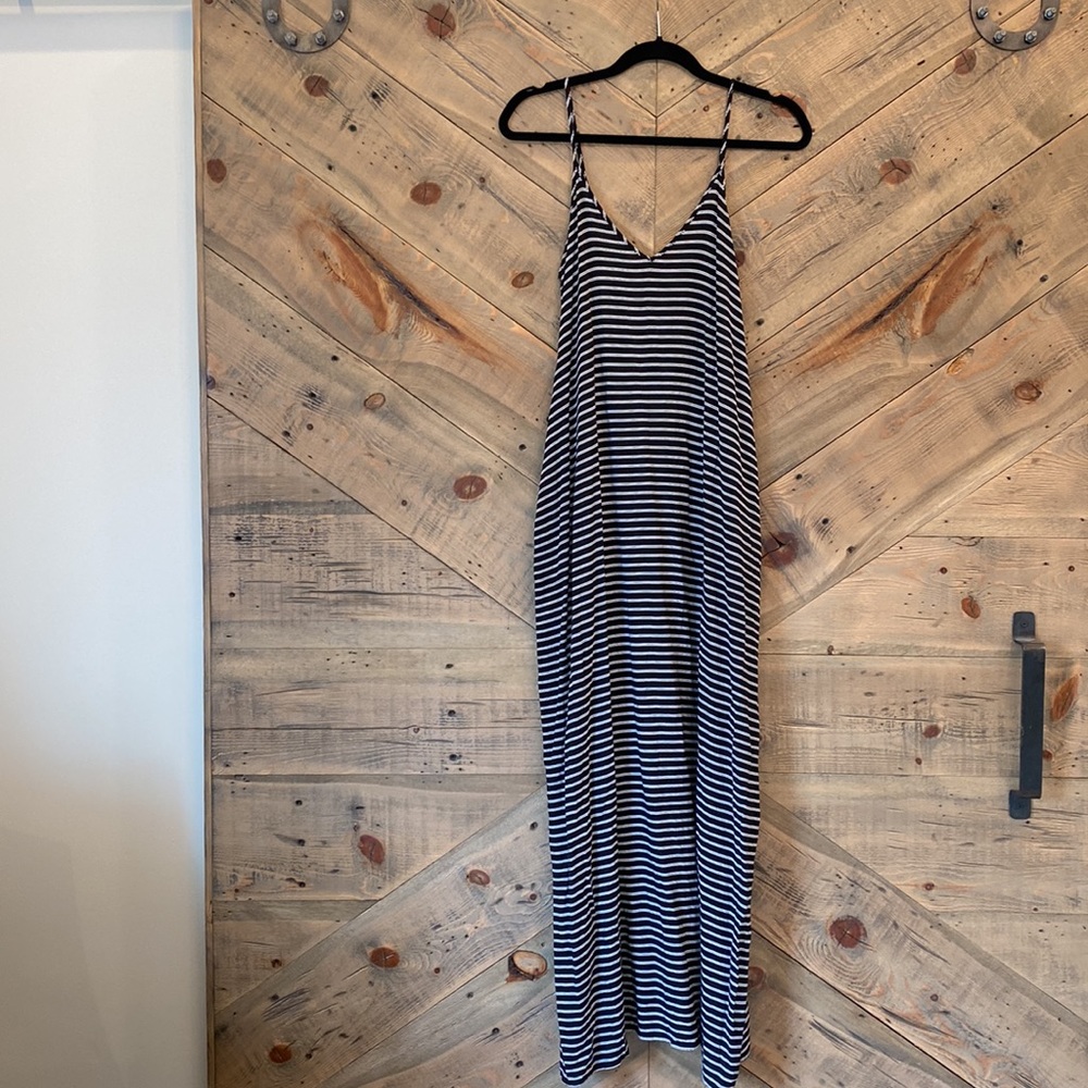 Black & White Stripe Maxi S